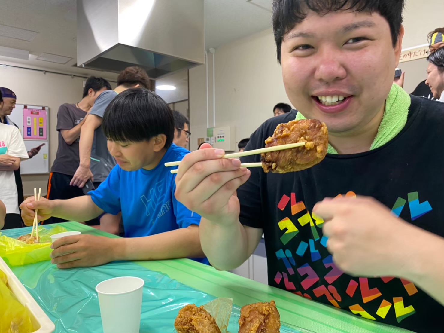 初★大食い選手権！～からあげ編～